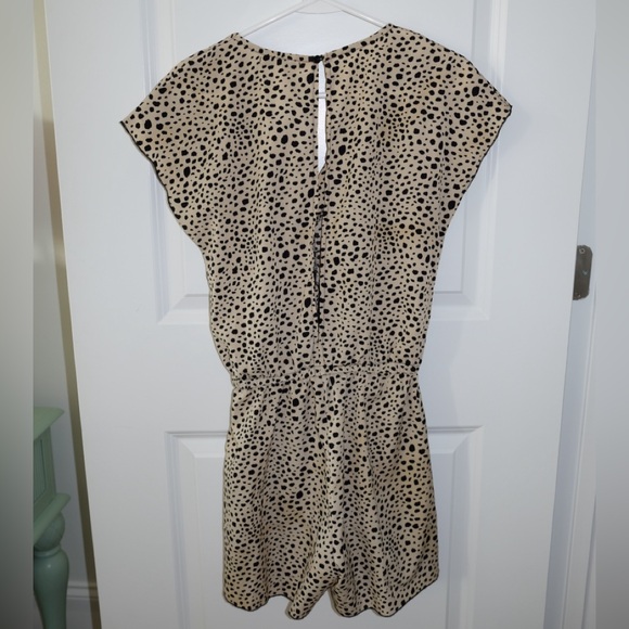 Romper - Picture 2 of 2